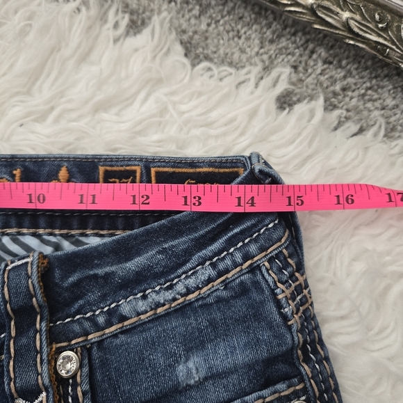 Rock Revival Sukara Stretch Cropped Jeans. Size 27. Good Preowned condition. - Picture 8 of 14